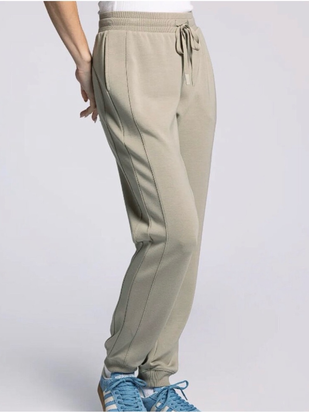 Recreation by Thread & Supply Drawstring Jogger Pants Sag Fog women’s size m